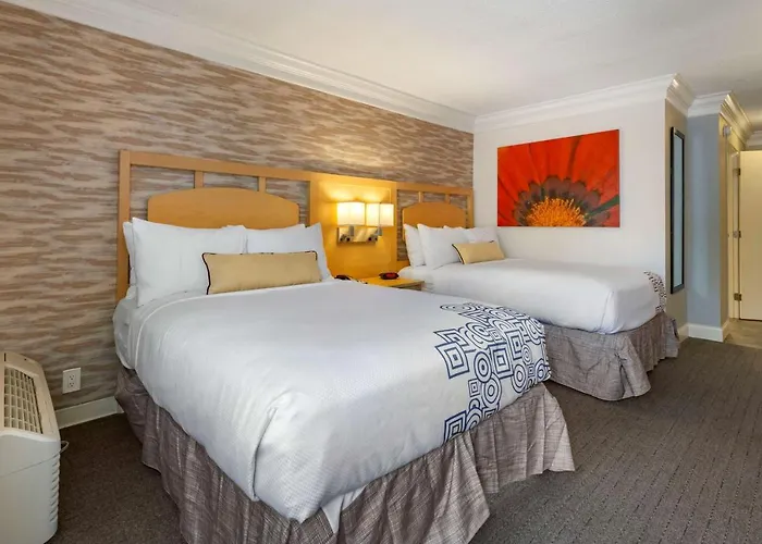 Western Hotel 4*